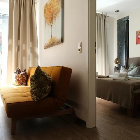 Zur Alten Konditorei * Schwerin (Mecklenburg-Vorpommern)